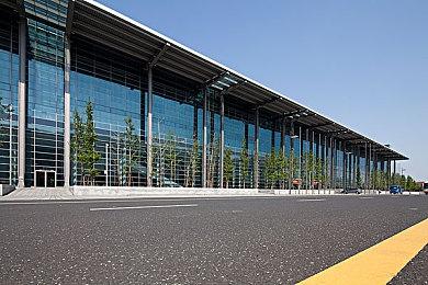 《星空之海》最新演示视频 主角团进山展开冒险